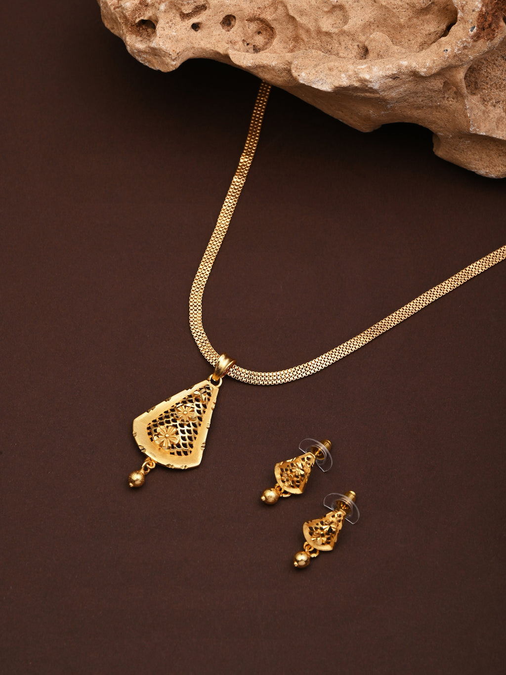 Gold Forming Chain Pendant Set with Tops